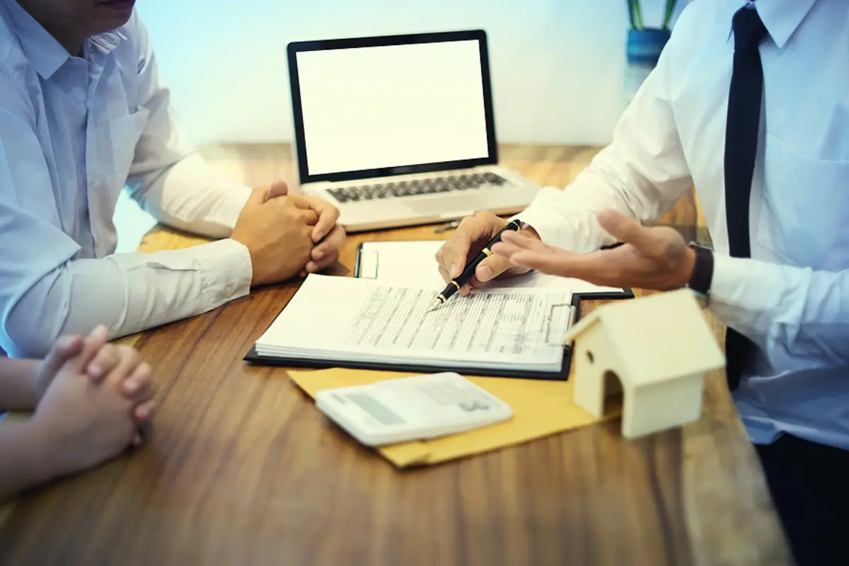 When Trade-Offs Turn HOA Vendor Contracts Into Costly Setbacks in Fort Lauderdale, FL